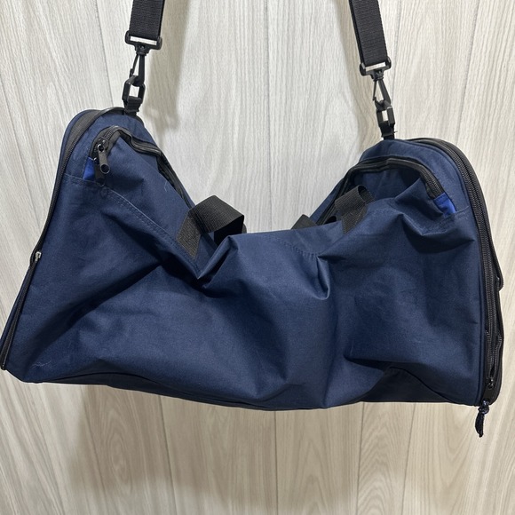 PROTEGE Unisex Gym Duffle Travel Sport 23x8x12" Adjustable Strap Pockets - Picture 7 of 8